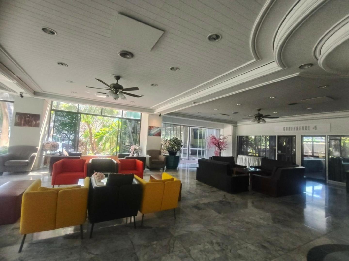 First Pacific Cirrus Hotel Pattaya Ngoại thất bức ảnh