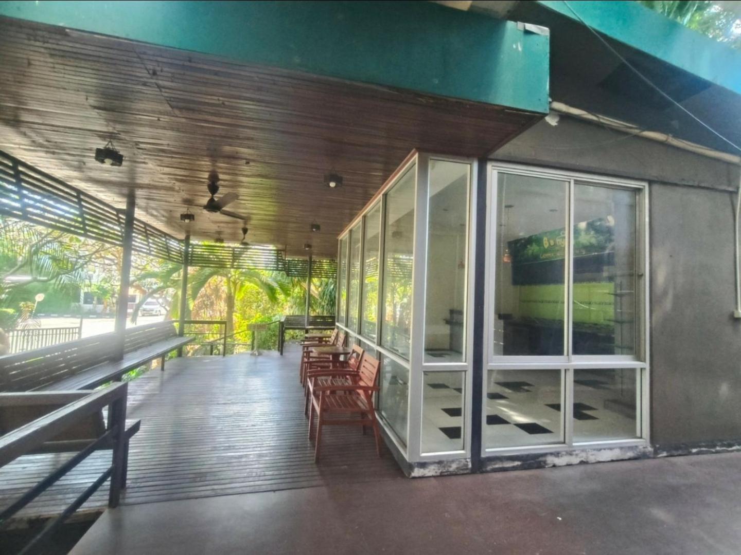 First Pacific Cirrus Hotel Pattaya Ngoại thất bức ảnh