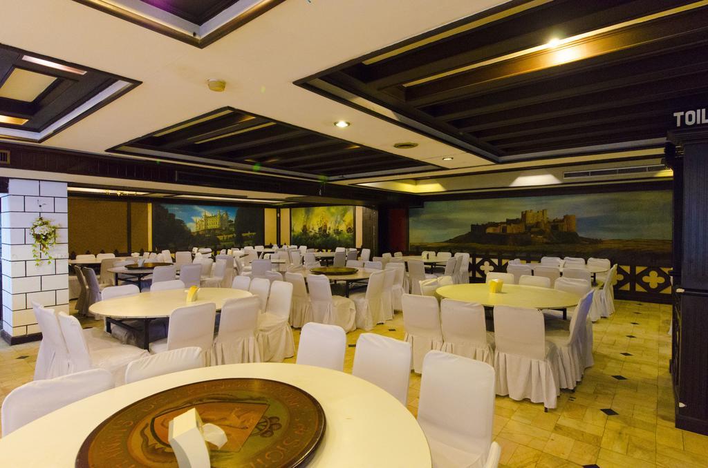 First Pacific Cirrus Hotel Pattaya Ngoại thất bức ảnh